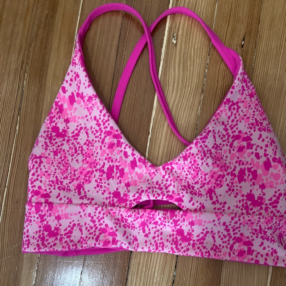 Buffbunny Reveraible nubre crop size large